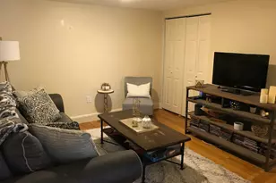 137 Peterborough, Boston, MA 02215 - Photo 2