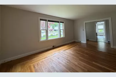 579 Church Street, Northbridge, MA 01588 - Photo 10
