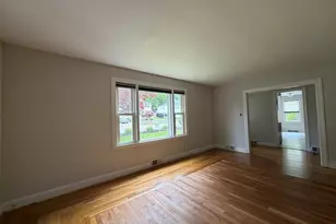 579 Church St, Northbridge, MA 01588 - Photo 10