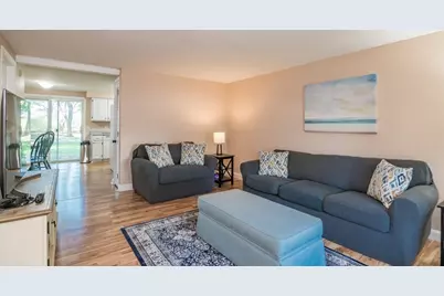 90 Plantation Dr #90, Agawam, MA 01001 - Photo 2