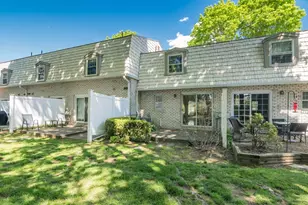 90 Plantation Dr, Agawam, MA 01001 - Photo 20