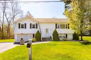 4 Clearview Dr, Milford, MA 01757 - Photo 1