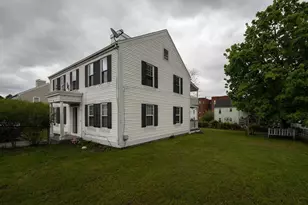 60 N East St, Holyoke, MA 01040 - Photo 1