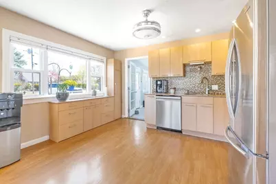49 Wellesley Rd, Stoughton, MA 02072 - Photo 2