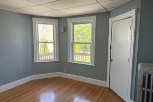 7 Gayland St, Boston, MA 02125 - Photo 8