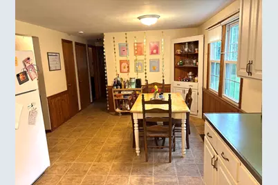 691 E Pleasant St, Amherst, MA 01002 - Photo 4