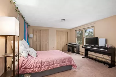 36 Chestnut St, Hopkinton, MA 01748 - Photo 18