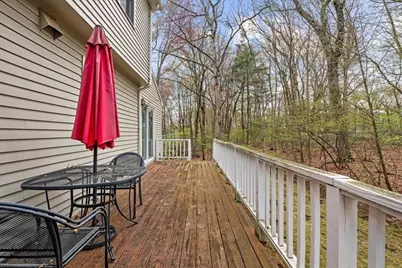 36 Chestnut St, Hopkinton, MA 01748 - Photo 24