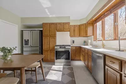 56 Spring St #56, Cambridge, MA 02141 - Photo 6