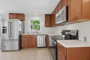 109 S Flagg St, Worcester, MA 01609 - Photo 10