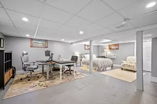 405 Asbury St, Hamilton, MA 01982 - Photo 34
