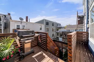 435 W Fourth St, Boston, MA 02127 - Photo 16