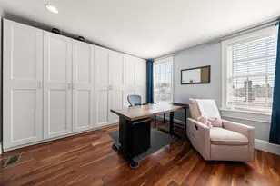 435 W Fourth St, Boston, MA 02127 - Photo 12