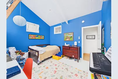 123 Sawyer St #1, New Bedford, MA 02746 - Photo 18