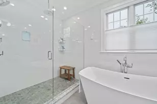 11 Woodhaven Rd, Newton, MA 02468 - Photo 20