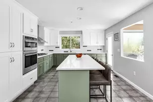 1203 Old Bridge Ln, Bellingham, MA 02019 - Photo 2