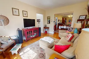 27 Melrose St, Arlington, MA 02474 - Photo 2