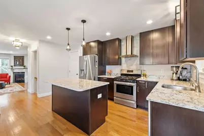 11 Brookford St, Cambridge, MA 02140 - Photo 8