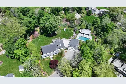 5 Seal Cove Ln, Hingham, MA 02043 - Photo 2
