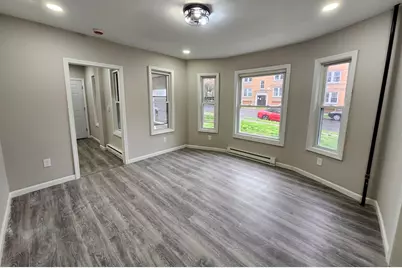 179 Sargeant St, Holyoke, MA 01040 - Photo 4