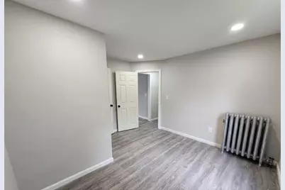 179 Sargeant St, Holyoke, MA 01040 - Photo 18