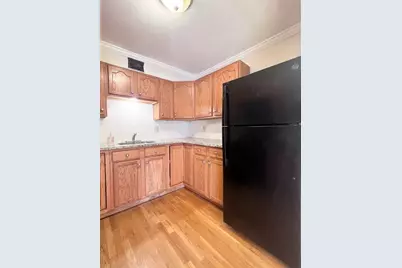 8 Juniper St #30, Brookline, MA 02445 - Photo 10
