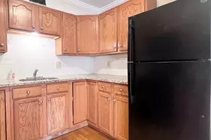 8 Juniper St, Brookline, MA 02445 - Photo 10