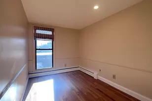 8 Juniper St, Brookline, MA 02445 - Photo 16