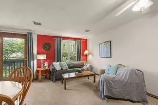 880 Landry Ave, North Attleboro, MA 02760 - Photo 4