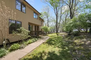 880 Landry Ave, North Attleboro, MA 02760 - Photo 20