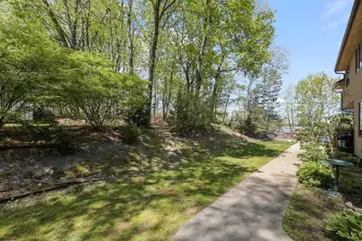 880 Landry Ave #7, North Attleboro, MA 02760 - Photo 18