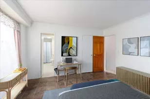 6 Whittier Pl, Boston, MA 02114 - Photo 10
