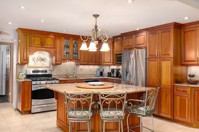 6 Whittier Place #4N, Boston, MA 02114 - Photo 2