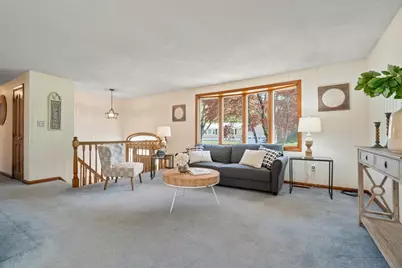 10 Brookbridge Rd, Peabody, MA 01960 - Photo 4