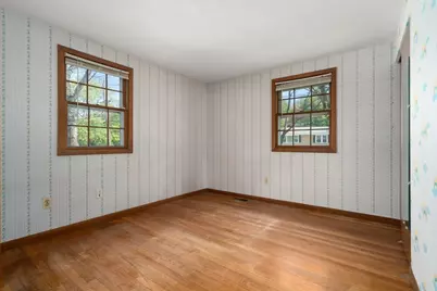 10 Brookbridge Rd, Peabody, MA 01960 - Photo 14