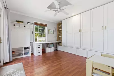 42 Nelson St, Framingham, MA 01702 - Photo 16