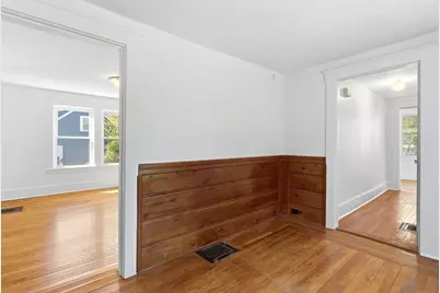 34 Woodland Rd, Wakefield, MA 01880 - Photo 14