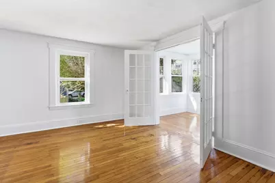 34 Woodland Rd, Wakefield, MA 01880 - Photo 8