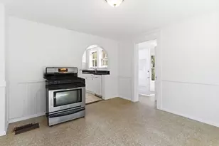 34 Woodland Rd, Wakefield, MA 01880 - Photo 16