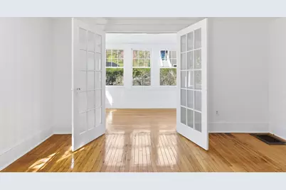 34 Woodland Rd, Wakefield, MA 01880 - Photo 12