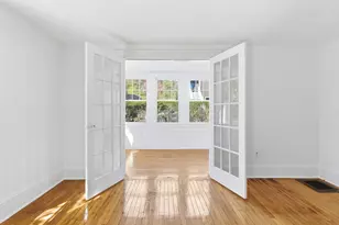 34 Woodland Rd, Wakefield, MA 01880 - Photo 12