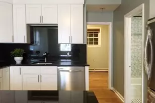 154 Sumner St, Boston, MA 02128 - Photo 6