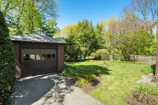 91 Hillside Ave, Newton, MA 02465 - Photo 18