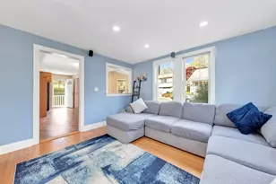 243 Nahant St, Wakefield, MA 01880 - Photo 10