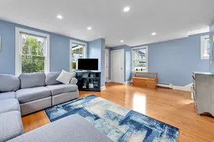 243 Nahant St, Wakefield, MA 01880 - Photo 12