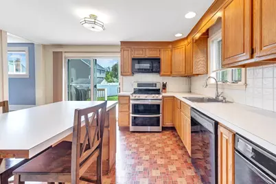 243 Nahant St, Wakefield, MA 01880 - Photo 22