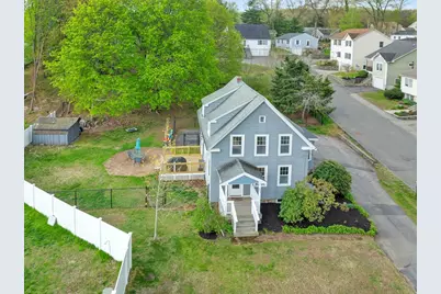 243 Nahant St, Wakefield, MA 01880 - Photo 4
