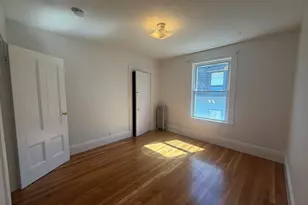 182 Harvard St, Cambridge, MA 02139 - Photo 2