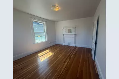 182 Harvard St #3, Cambridge, MA 02139 - Photo 4