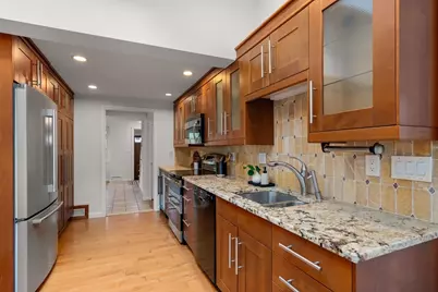 78 Vine St, Newton, MA 02467 - Photo 10